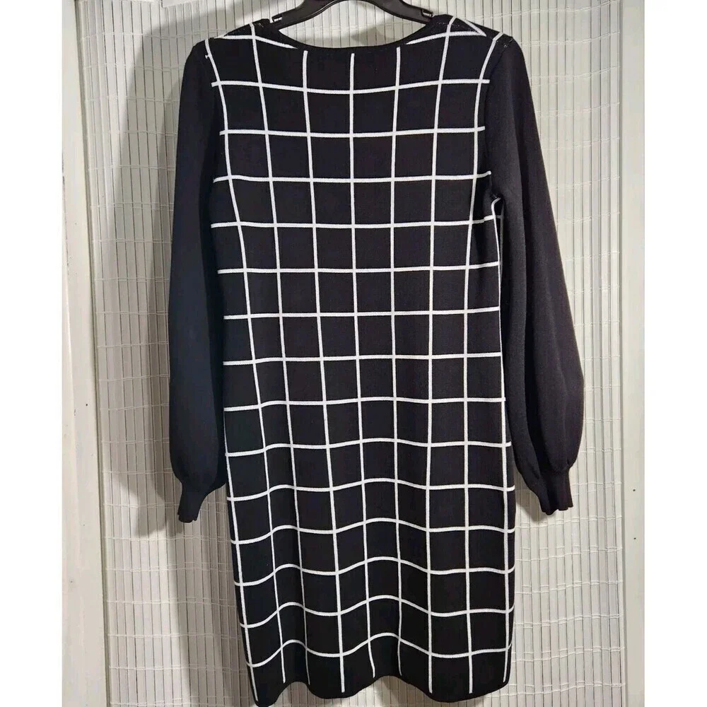Nina Leonard Dress Size Large Black And White Ballon sleeve Stretch NEW